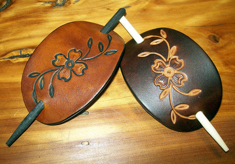 Dogwood Flower Retro Leather Barrettes | Medium